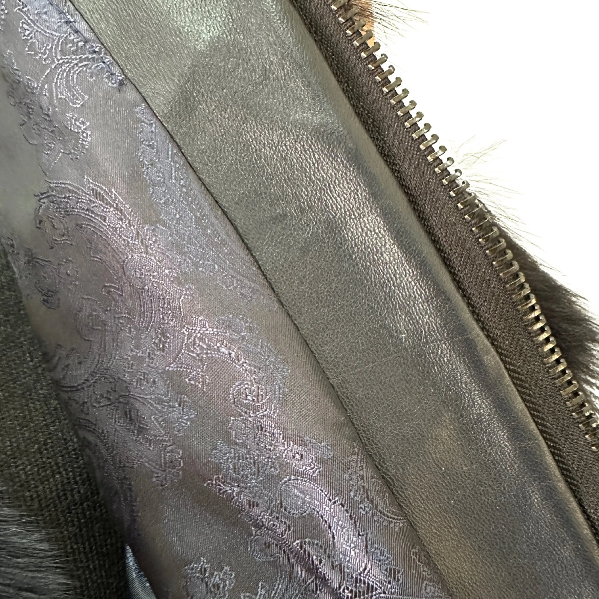Navy Natural Leather and Fox Fur Coat – Diamond Pattern, Zipper, and Lined Design (S)